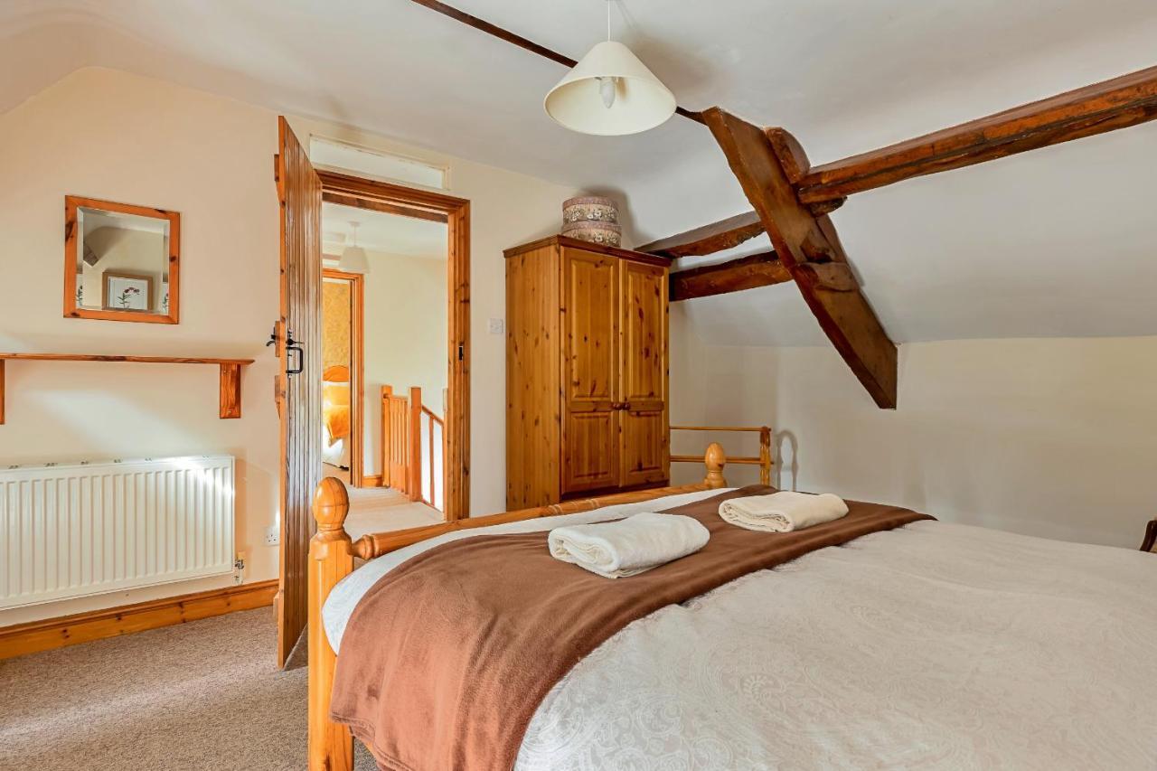 Finest Retreats - Fives Court Cottage North Cheriton Екстер'єр фото