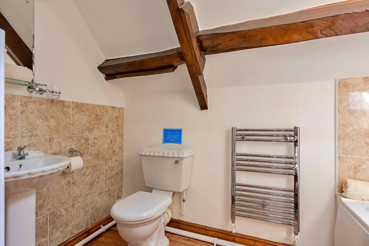 Finest Retreats - Fives Court Cottage North Cheriton Екстер'єр фото