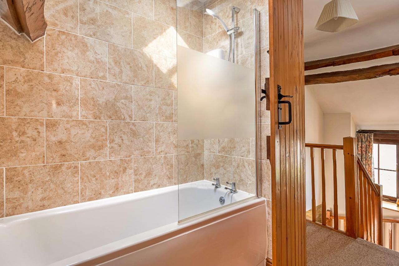 Finest Retreats - Fives Court Cottage North Cheriton Екстер'єр фото